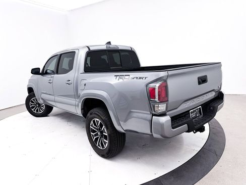 Used 2020 Toyota Tacoma TRD Sport image 2