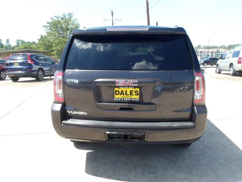 Used 2017 GMC Yukon SLE w/ SLE Value Package RWD image 12