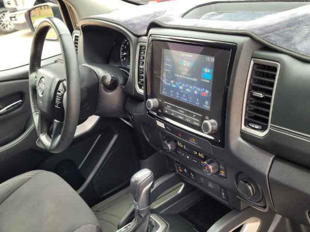 Used 2024 Nissan Frontier SV w/ Technology Package RWD image 10