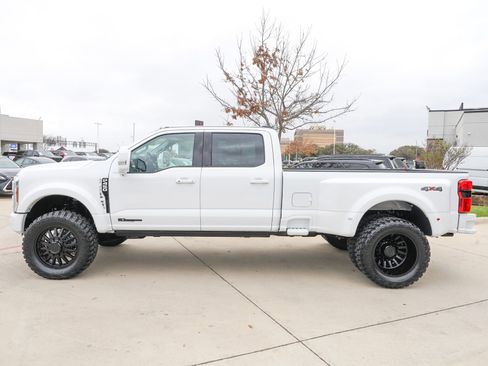 Used 2026 Ford F450 Lariat image 7