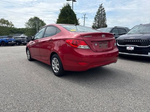 Used 2014 Hyundai Accent GLS FWD image 3