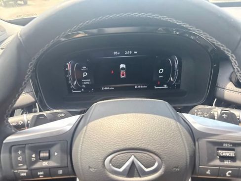 Used 2025 INFINITI QX60 Sensory w/ Vision Package AWD/4WD image 31
