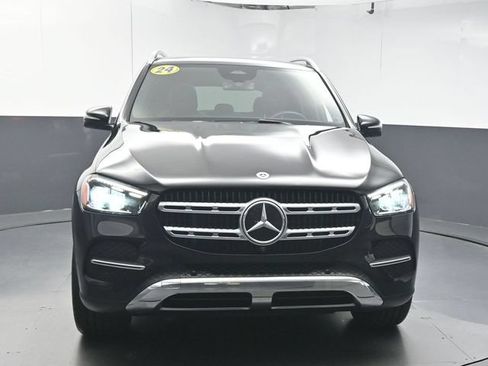 Used 2024 Mercedes-Benz GLE 350 4MATIC image 3