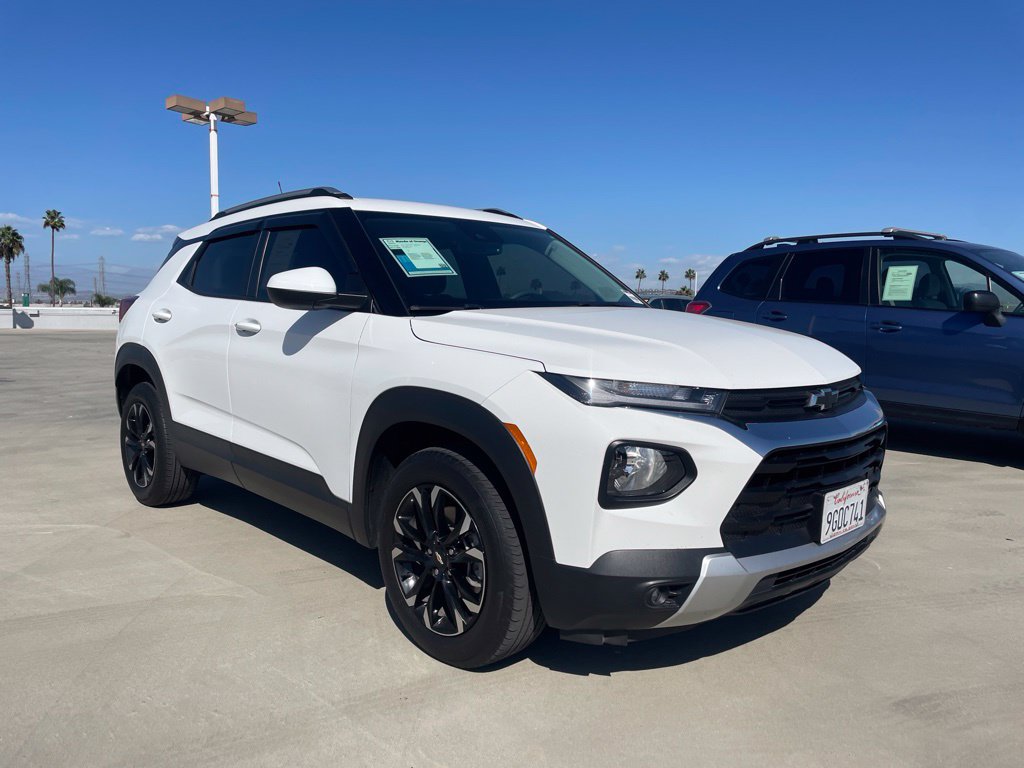 Used 2023 Chevrolet TrailBlazer LT w/ Convenience Package FWD image 1
