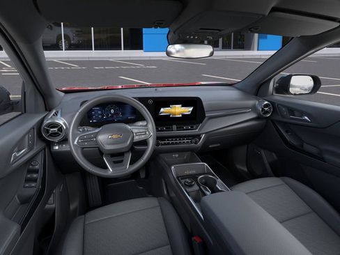 New 2026 Chevrolet Equinox LT w/ Convenience Package II image 16