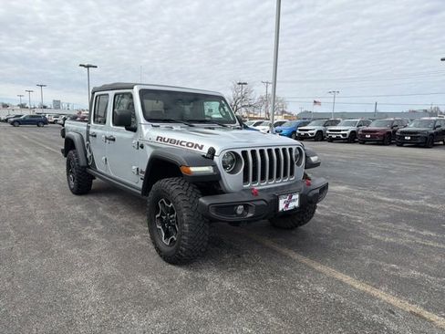 Used 2022 Jeep Gladiator Rubicon w/ LED Lighting Group AWD/4WD image 2