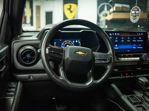 Used 2023 Chevrolet Colorado W/T RWD image 14