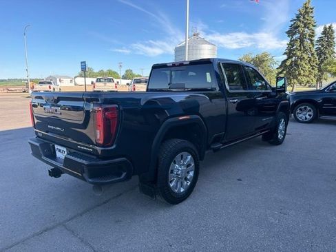 Used 2023 GMC Sierra 2500 Denali w/ Denali Ultimate Package AWD/4WD image 5