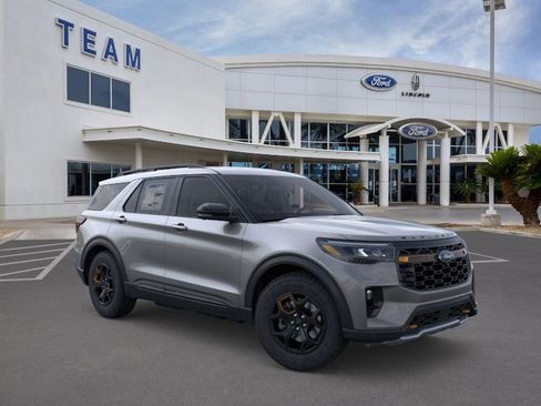 New 2026 Ford Explorer Tremor w/ Tremor Convenience Package image 7