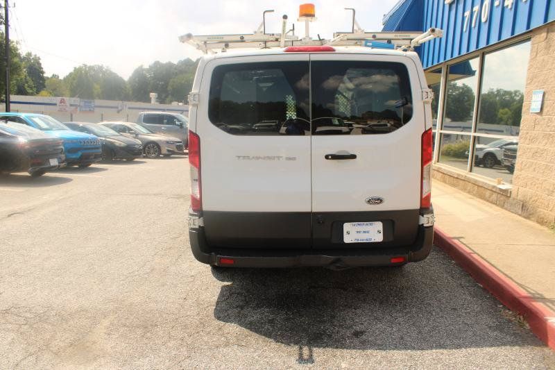 Used 2018 Ford Transit 150 130 Low Roof RWD image 5