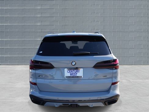 Certified 2026 BMW X5 sDrive40i w/ Executive Package image 4