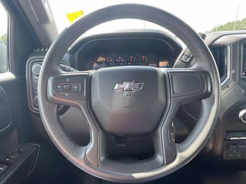 Used 2021 Chevrolet Silverado 1500 Custom Trail Boss AWD/4WD image 23
