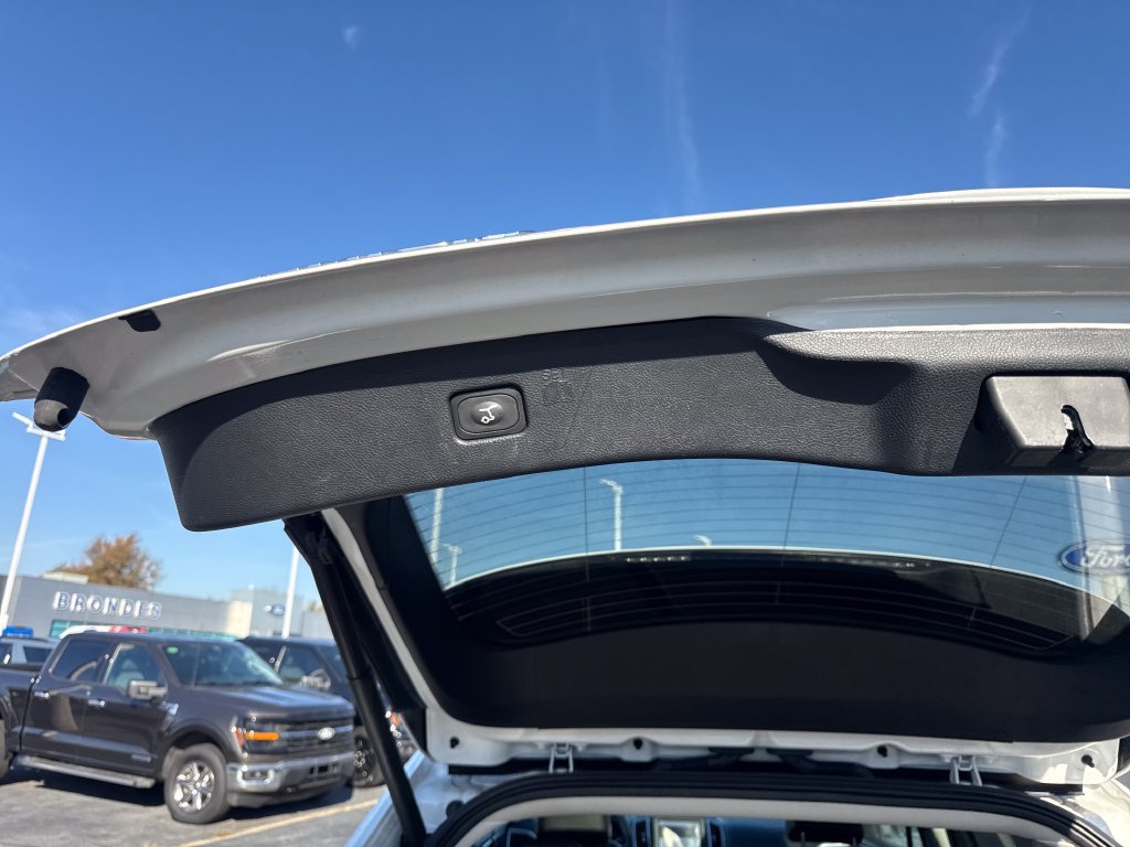 Used 2024 Ford Edge Titanium w/ Equipment Group 301A AWD/4WD image 14