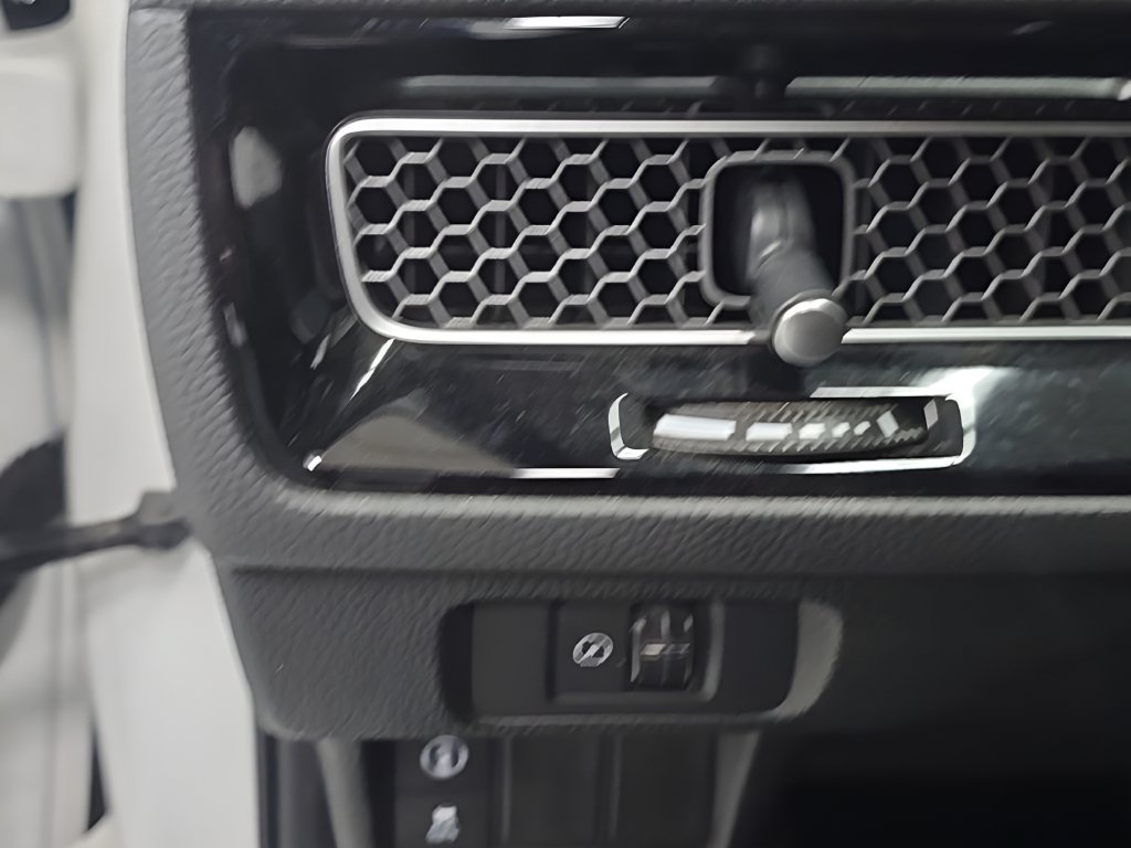 Used 2022 Honda Civic EX image 13
