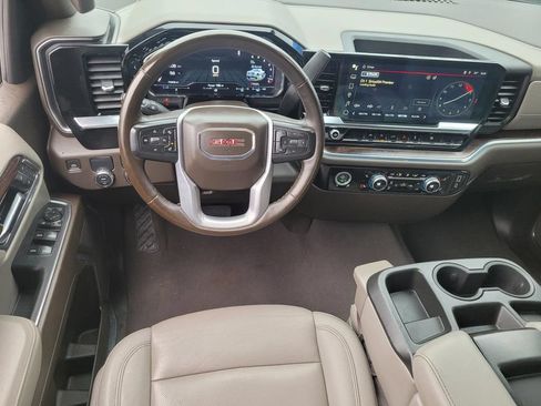 Used 2024 GMC Sierra 1500 SLT RWD image 15