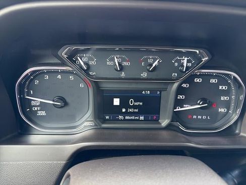 Used 2020 GMC Sierra 1500 SLT w/ SLT Premium Plus Package AWD/4WD image 28