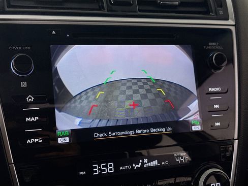 Used 2019 Subaru Outback 2.5i Limited w/ Popular Package #2 image 17