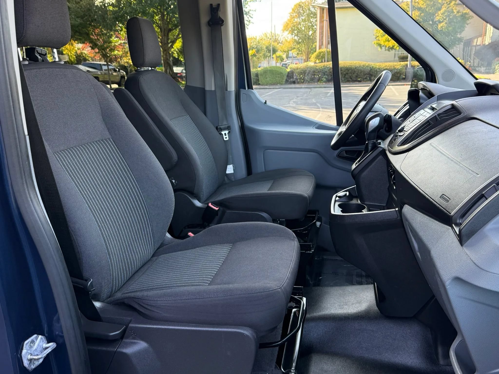 Used 2019 Ford Transit 350 XLT RWD image 20