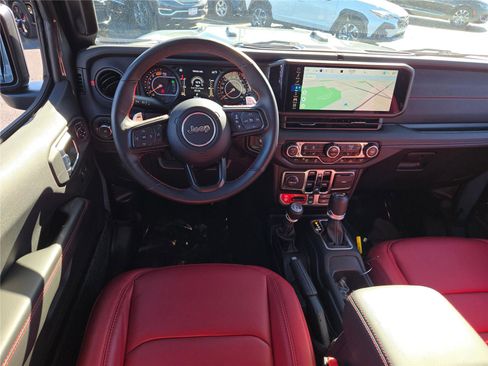 Used 2024 Jeep Wrangler Unlimited Rubicon 392 image 22
