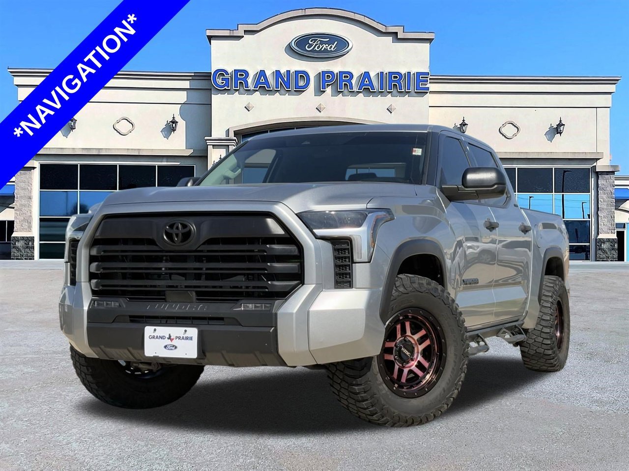 Used 2022 Toyota Tundra SR5 AWD/4WD image 1