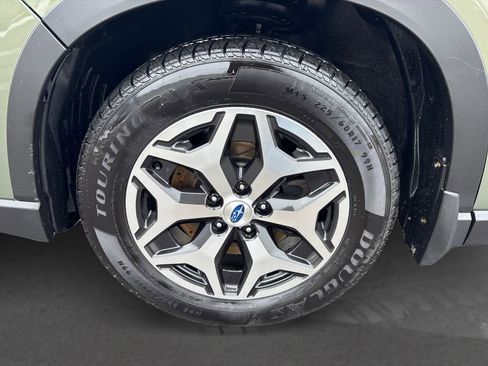 Used 2019 Subaru Forester Premium image 12
