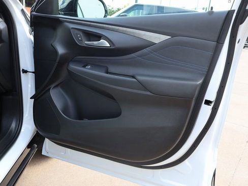 Certified 2026 Buick Envista Sport Touring FWD image 11