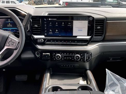New 2026 Chevrolet Silverado 3500 High Country w/ High Country Premium Package AWD/4WD image 13