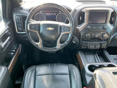 Used 2019 Chevrolet Silverado 1500 High Country w/ High Country Premium Package image 24