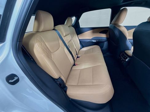 Used 2025 Lexus RX 350 Premium image 28