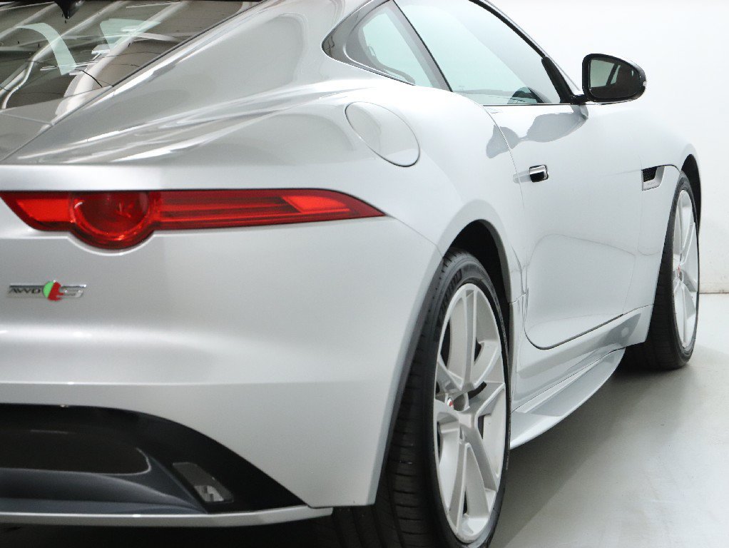 Used 2016 Jaguar F-TYPE S AWD/4WD image 8