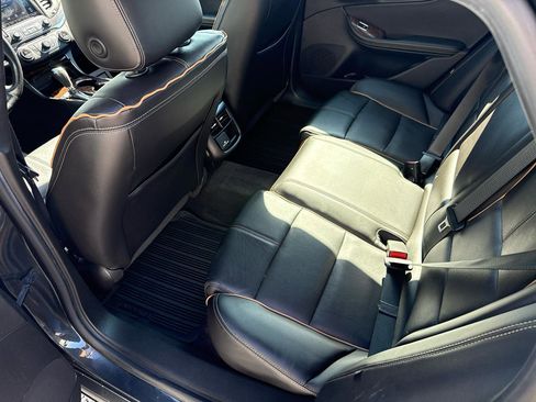 Used 2015 Chevrolet Impala LTZ image 17