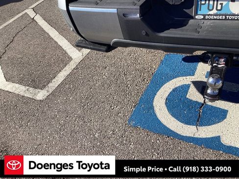 Used 2024 Toyota Tundra Limited image 12