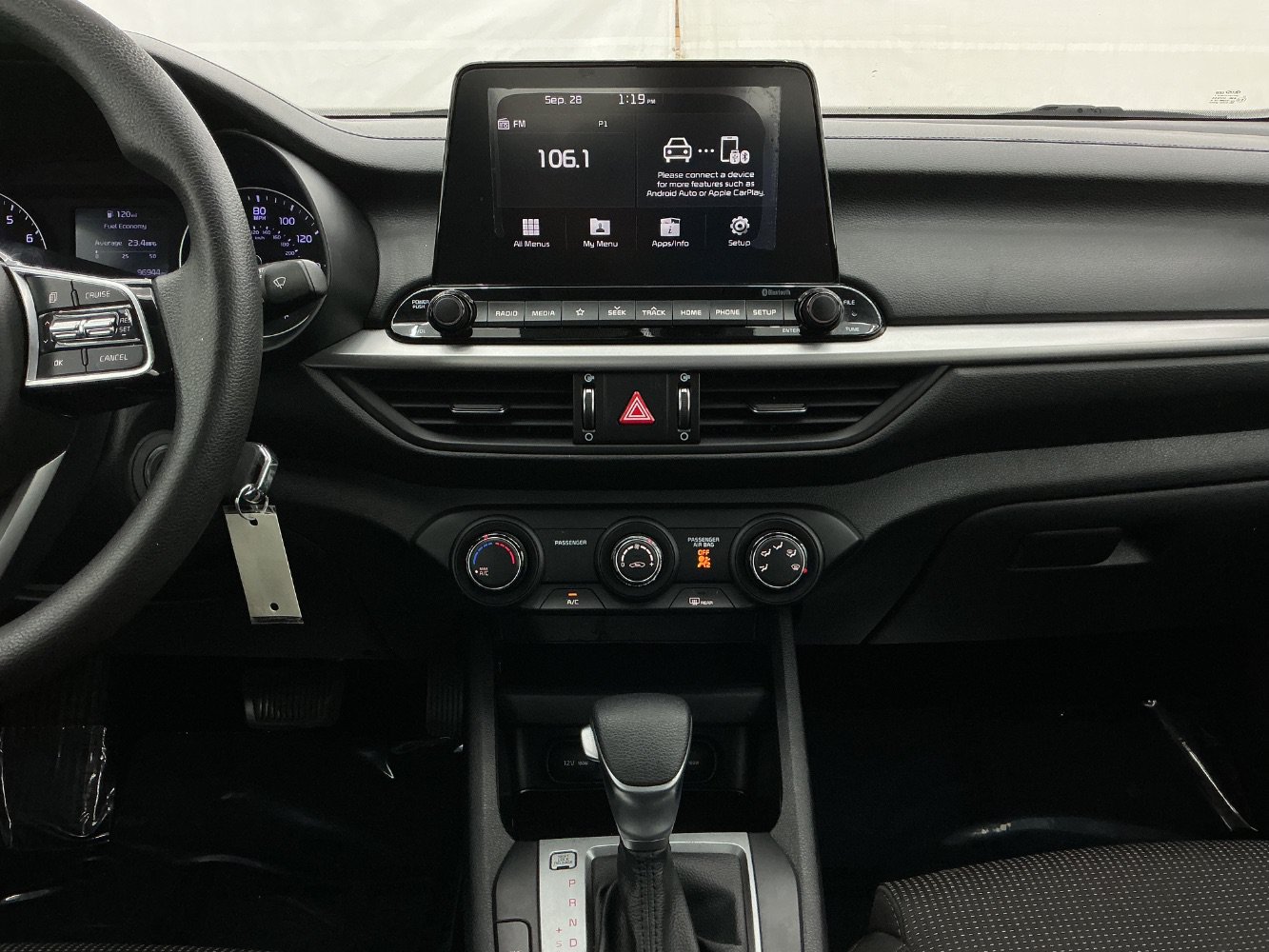 Used 2020 Kia Forte LXS FWD image 29