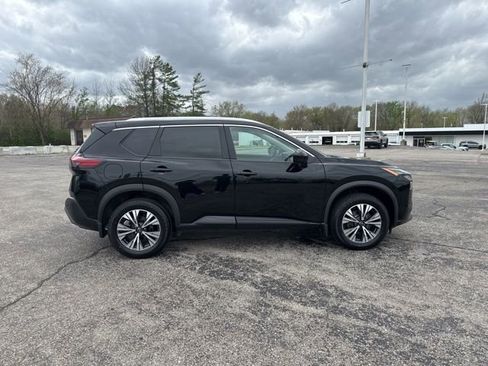 Used 2023 Nissan Rogue SV w/ SV Premium B Package image 6