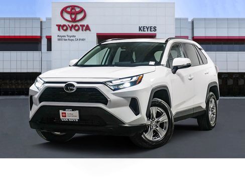 Certified 2025 Toyota RAV4 XLE w/ Convenience Package AWD/4WD image 1
