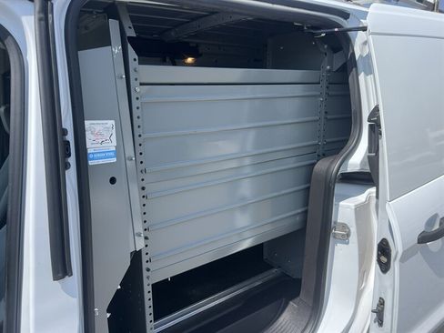 Used 2015 Ford Transit Connect XL FWD image 13