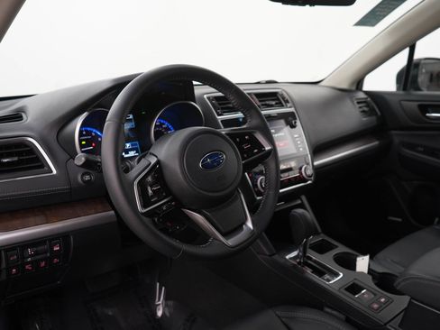Used 2018 Subaru Outback 2.5i Limited AWD/4WD image 26