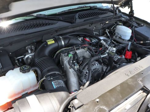 Used 2006 Chevrolet Silverado 3500 LT w/ Heavy-Duty Power Package RWD image 13