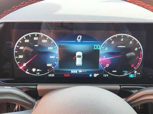 New 2025 Mercedes-Benz GLA 250 4MATIC image 19