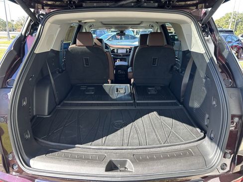 Certified 2020 Buick Enclave Avenir w/ Avenir Technology Package image 11