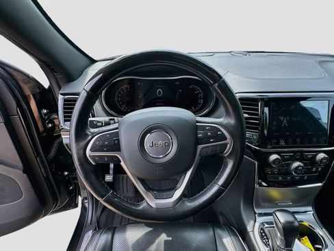 Used 2020 Jeep Grand Cherokee Overland AWD/4WD image 12