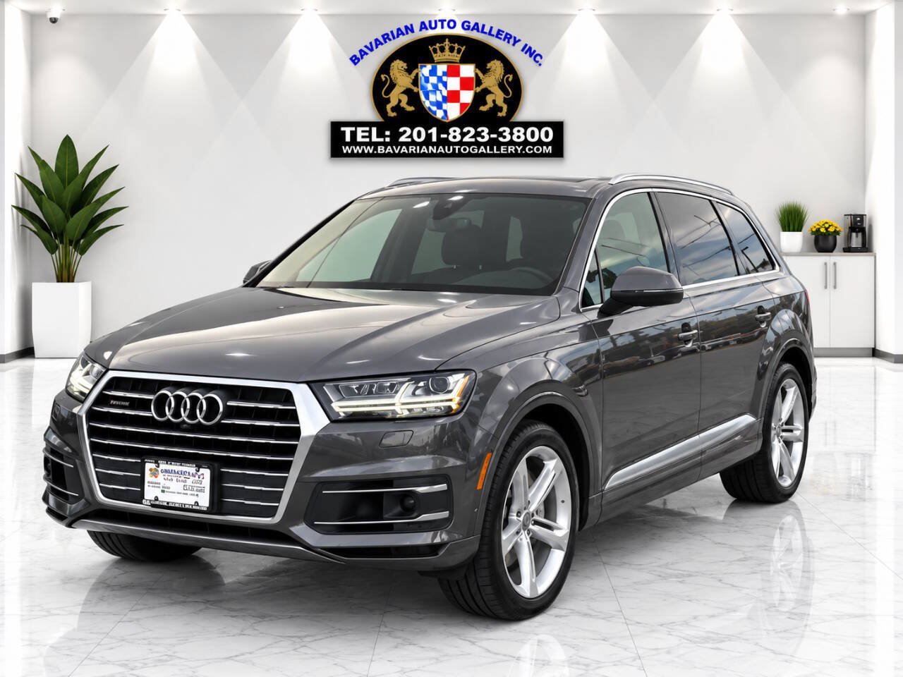 Used 2019 Audi Q7 3.0T Prestige w/ Prestige Package AWD/4WD image 1