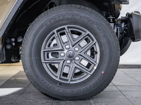 New 2026 Jeep Gladiator Sport image 19