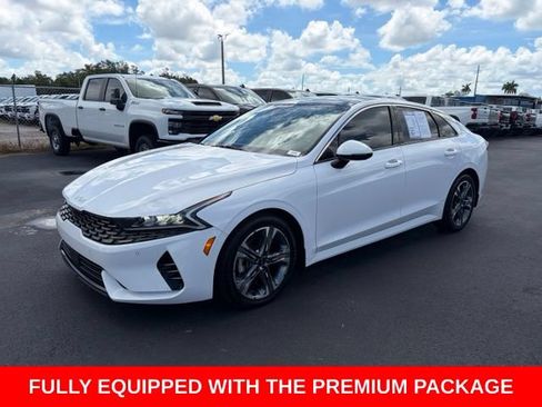 Used 2022 Kia K5 EX w/ EX Premium Package FWD image 3
