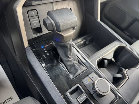 Used 2024 Toyota Tundra SR5 image 6