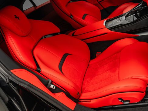 Used 2025 Ferrari Purosangue -Only 625 Miles, Rosso Ferrari image 25