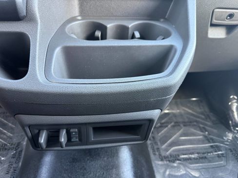 Used 2023 Ford Transit 250 Low Roof AWD image 38