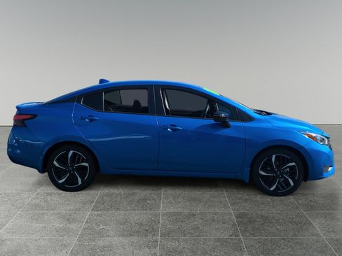 Used 2023 Nissan Versa SR w/ Trunk Package image 6