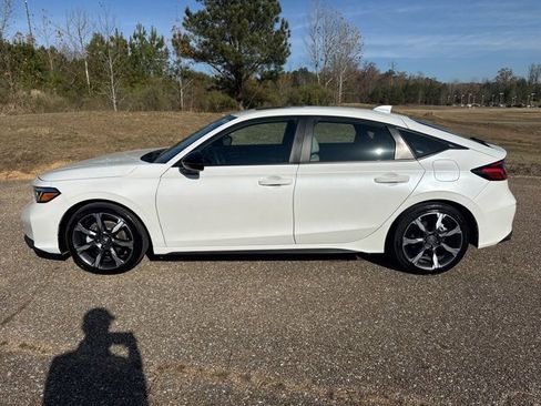 Used 2025 Honda Civic Sport Touring image 5