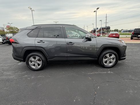 Used 2025 Toyota RAV4 XLE w/ Convenience Package AWD/4WD image 11